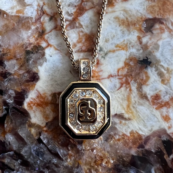 💯 Authentic Christian Dior necklace - Picture 1 of 9